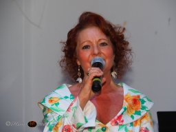 Künstler helfen Kinder - Mit Musik zur Menschlichkeit